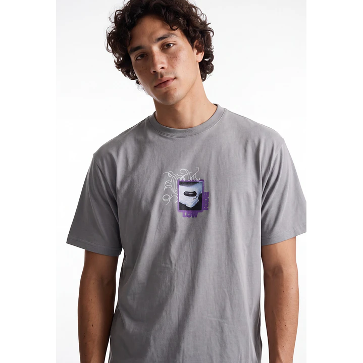 Polera Low Hombre Gris 4