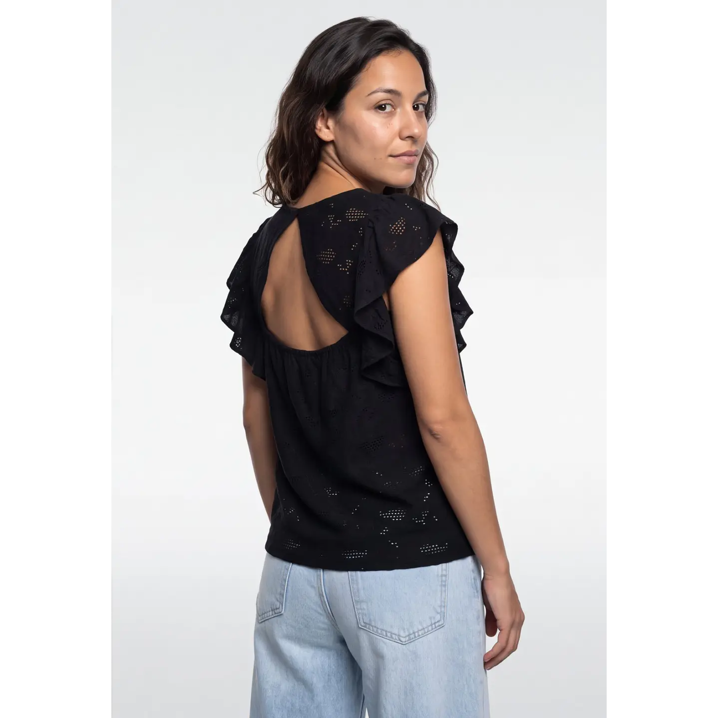Polera Broderie Mujer Negro 2