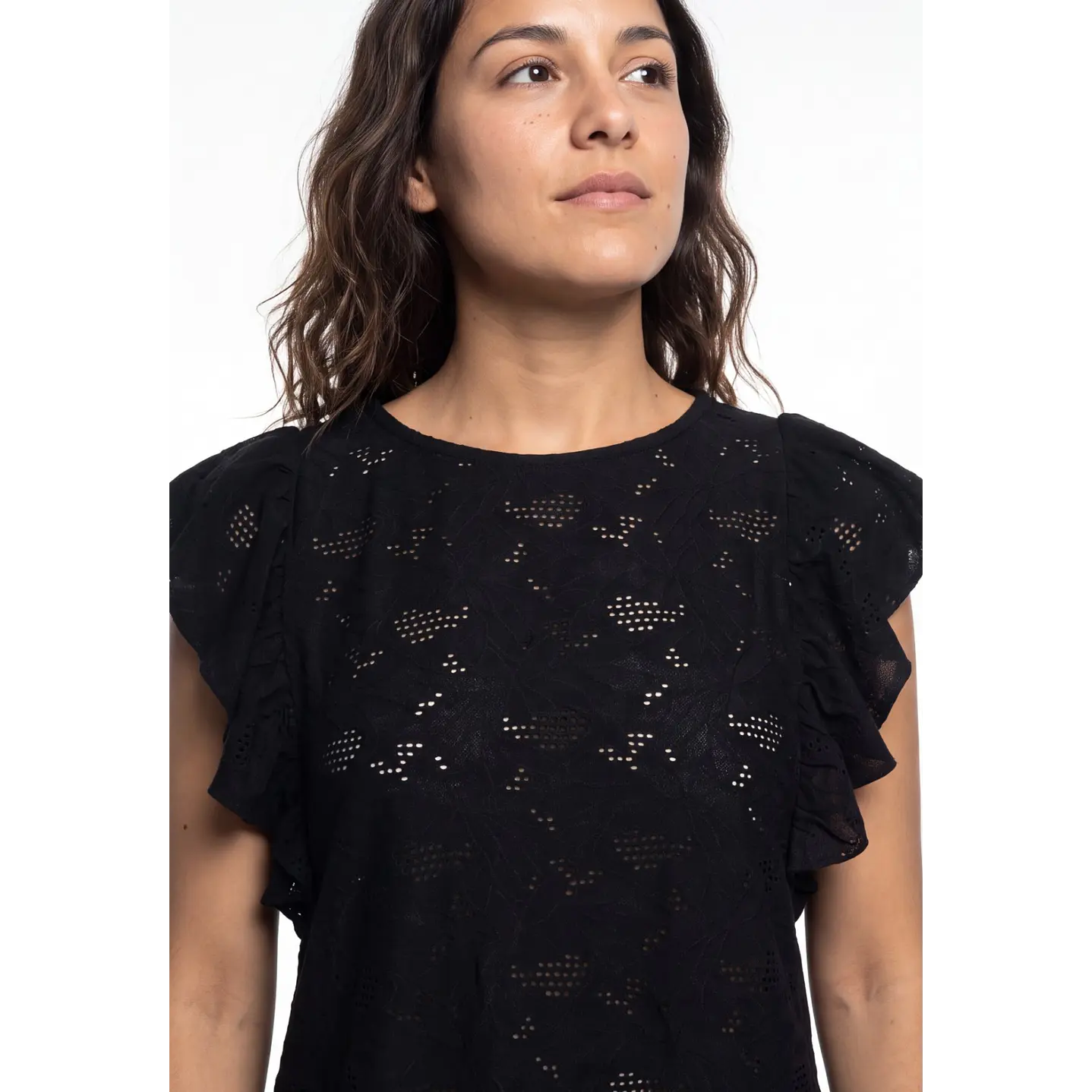 Polera Broderie Mujer Negro 4