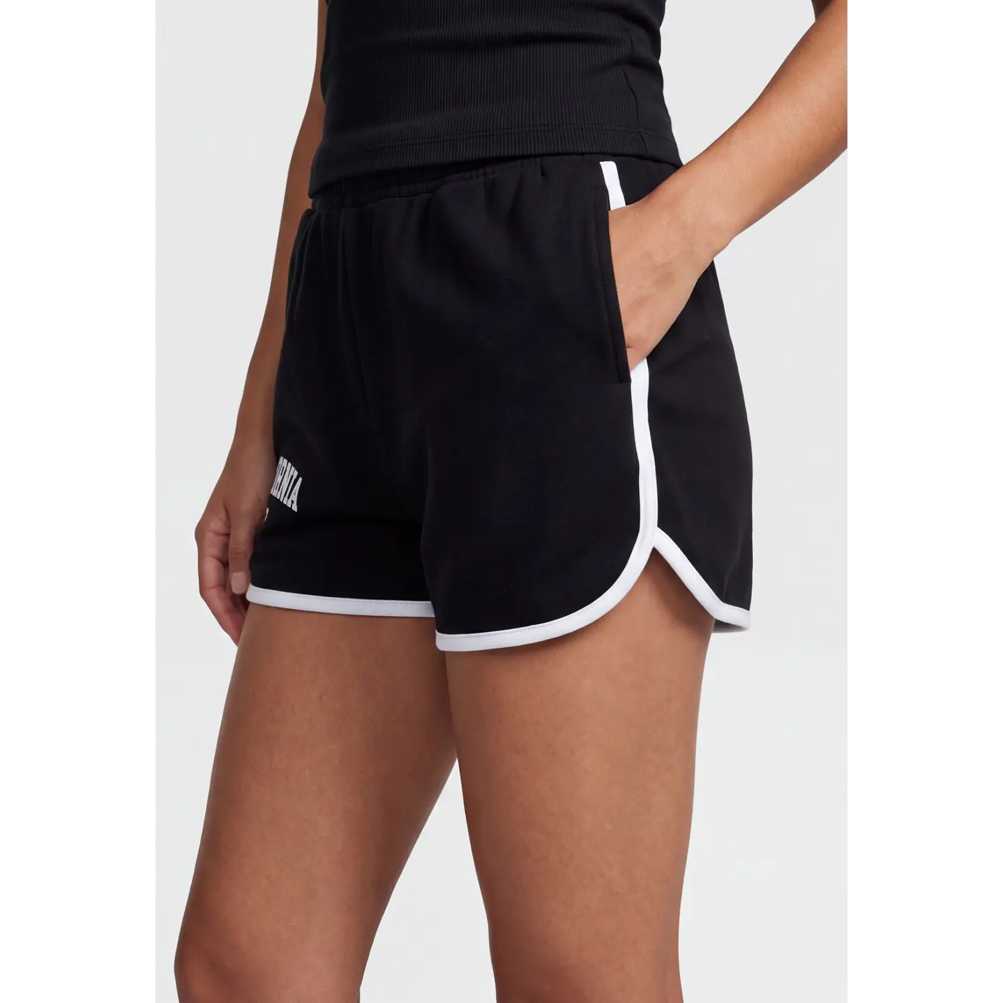 Short Franela Mujer Negro 4