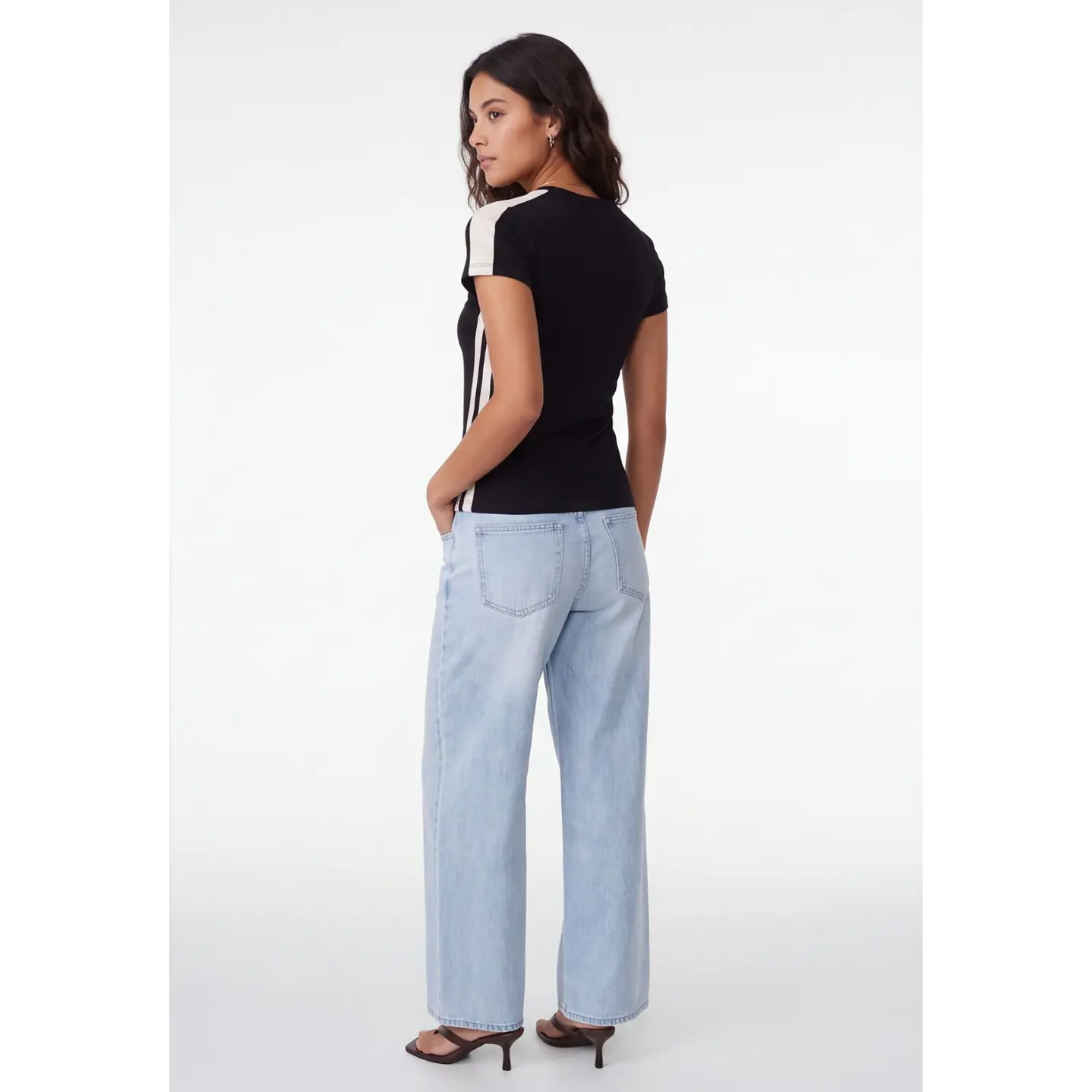 Polera Tokio Mujer Negro 2