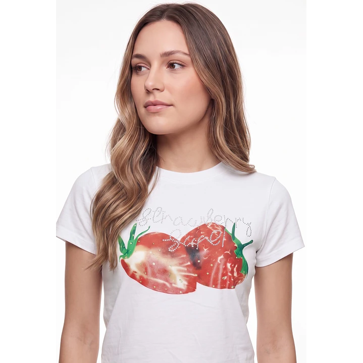 Polera Frutillas Mujer Blanco 4