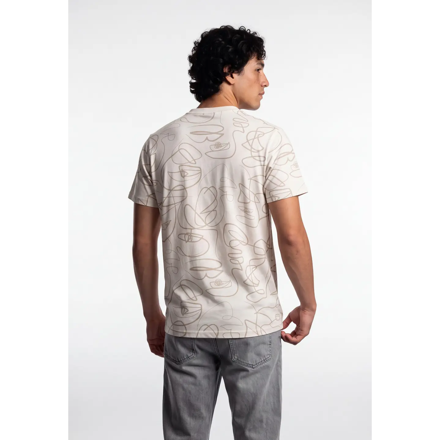 Polera Hojas Hombre Beige 2
