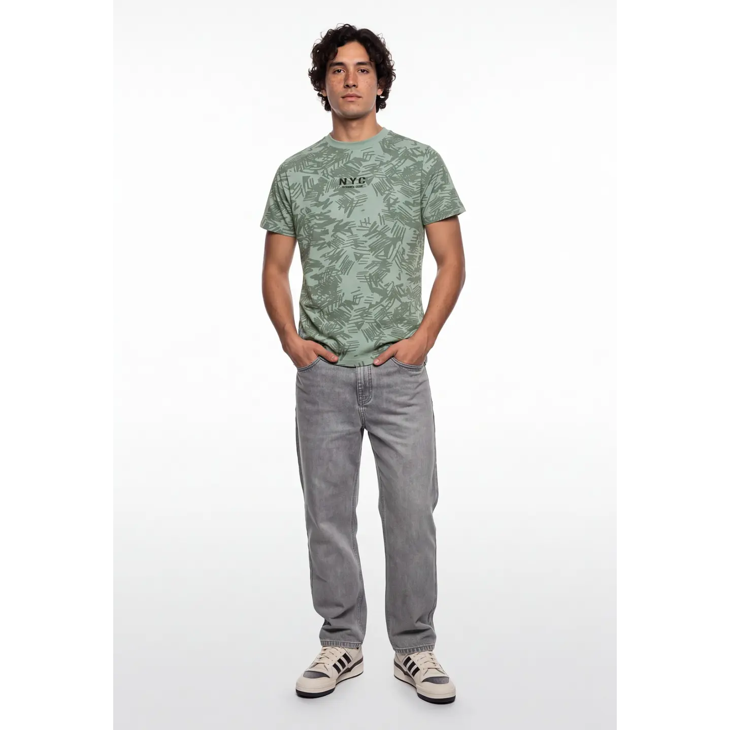 Polera Hojas Hombre Verde 3