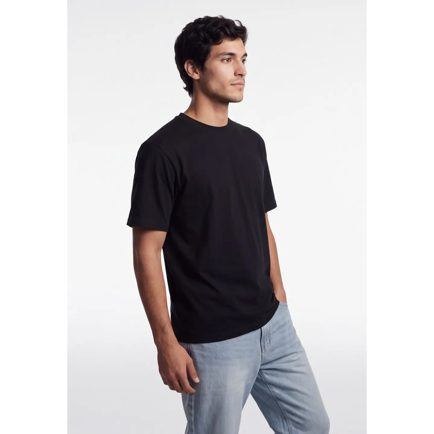 Polera Básica Boxy Fit Hombre Negro 1