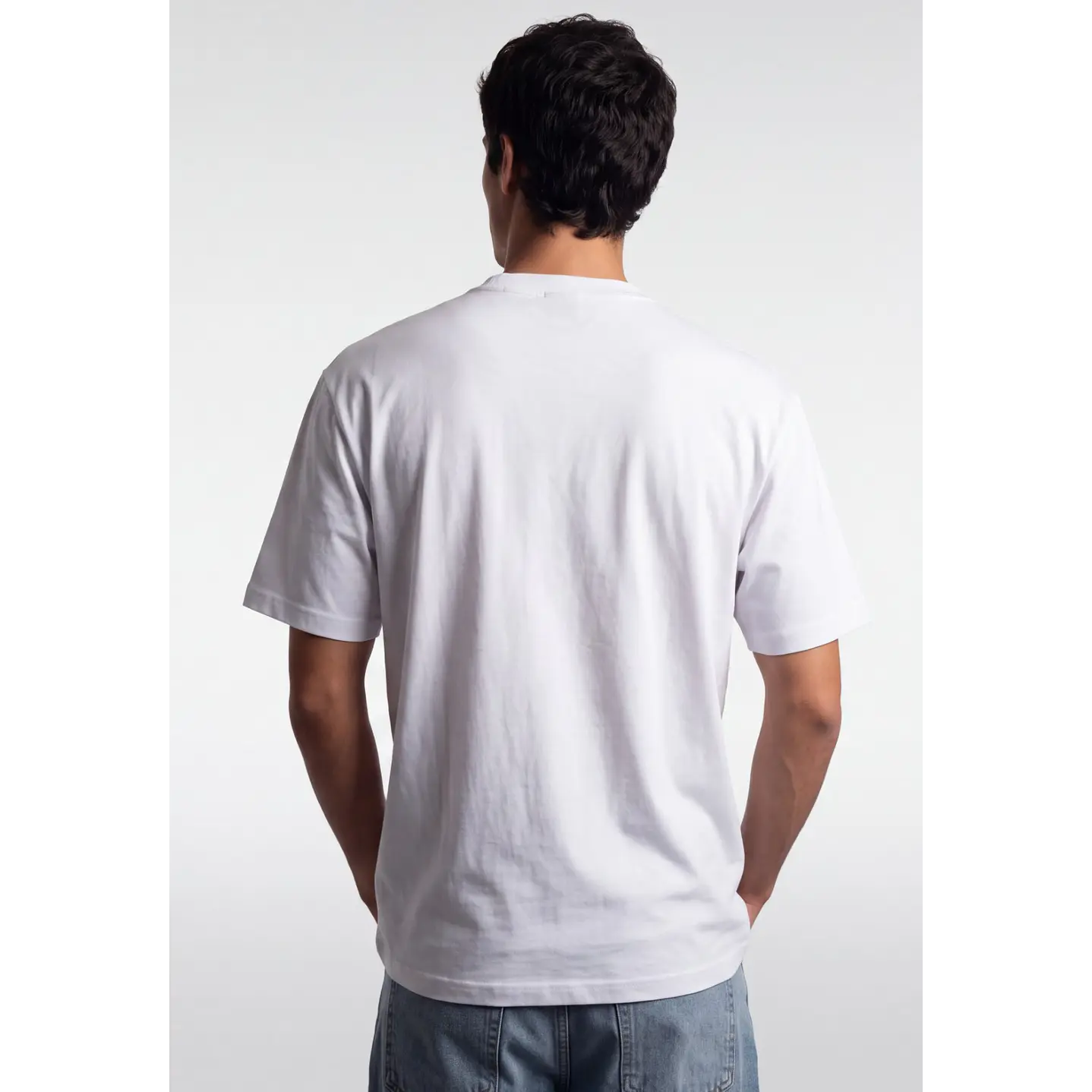 Polera Básica Boxy Fit Hombre Blanco 2