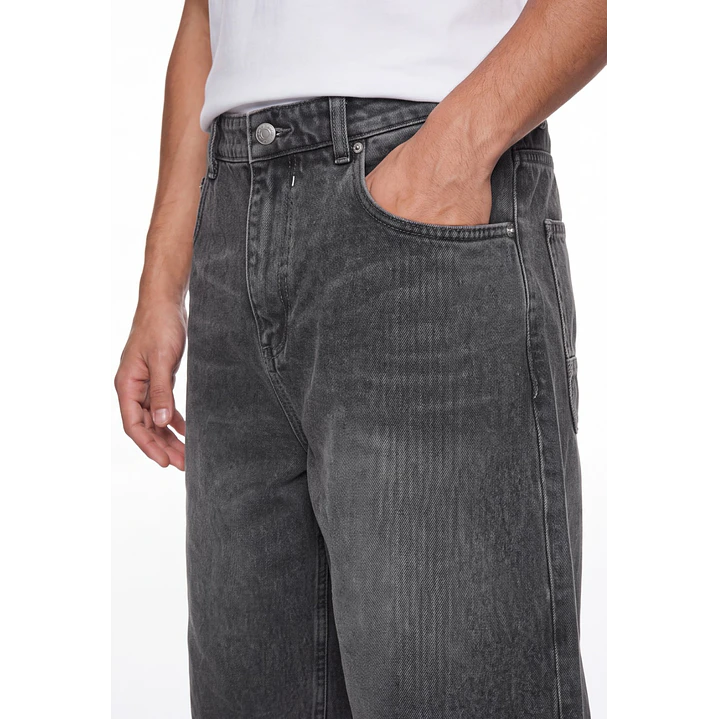 Bermuda Denim Skater Hombre Gris 4
