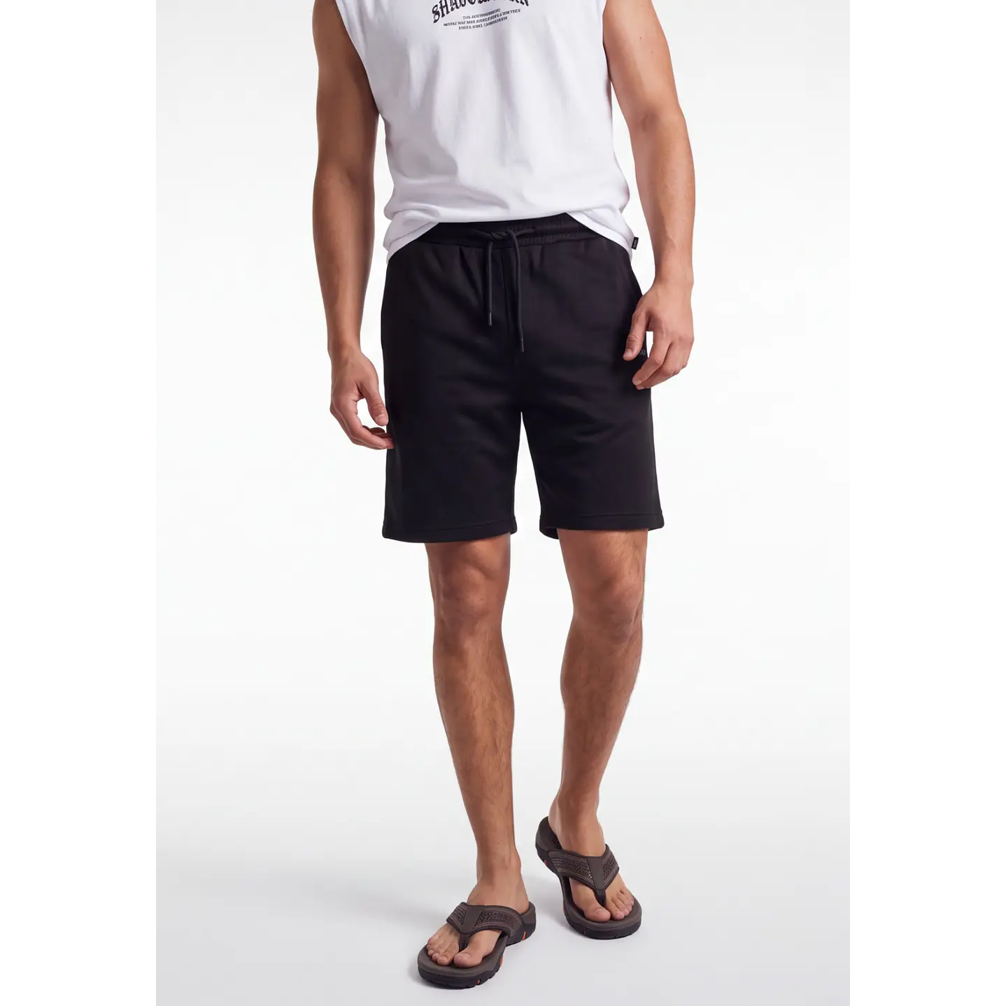 Bermuda Bordado Hombre Negro 1
