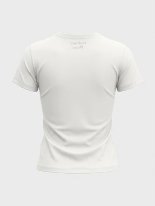 Polera Flor Lola Polera juvenil para Lola de estilo moderno y cómodo, perfecta para el uso diario o actividades al aire libre. Elaborada en 60% Algodón 40% Poliéster, ofrece una sensación suave al tac