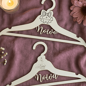 Conjunto de Cruzetas Personalizadas Noivo & Noiva – Modelo 4