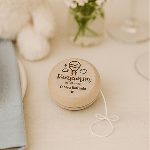 Yo-Yo Personalizado em Madeira – Lembrança de Batizado
