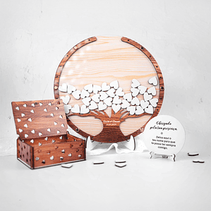 Quadro de Assinaturas Árvore Redonda com Corações