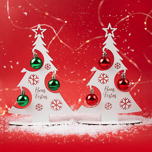 Pinheiro com mini bolas de Natal personalizável
