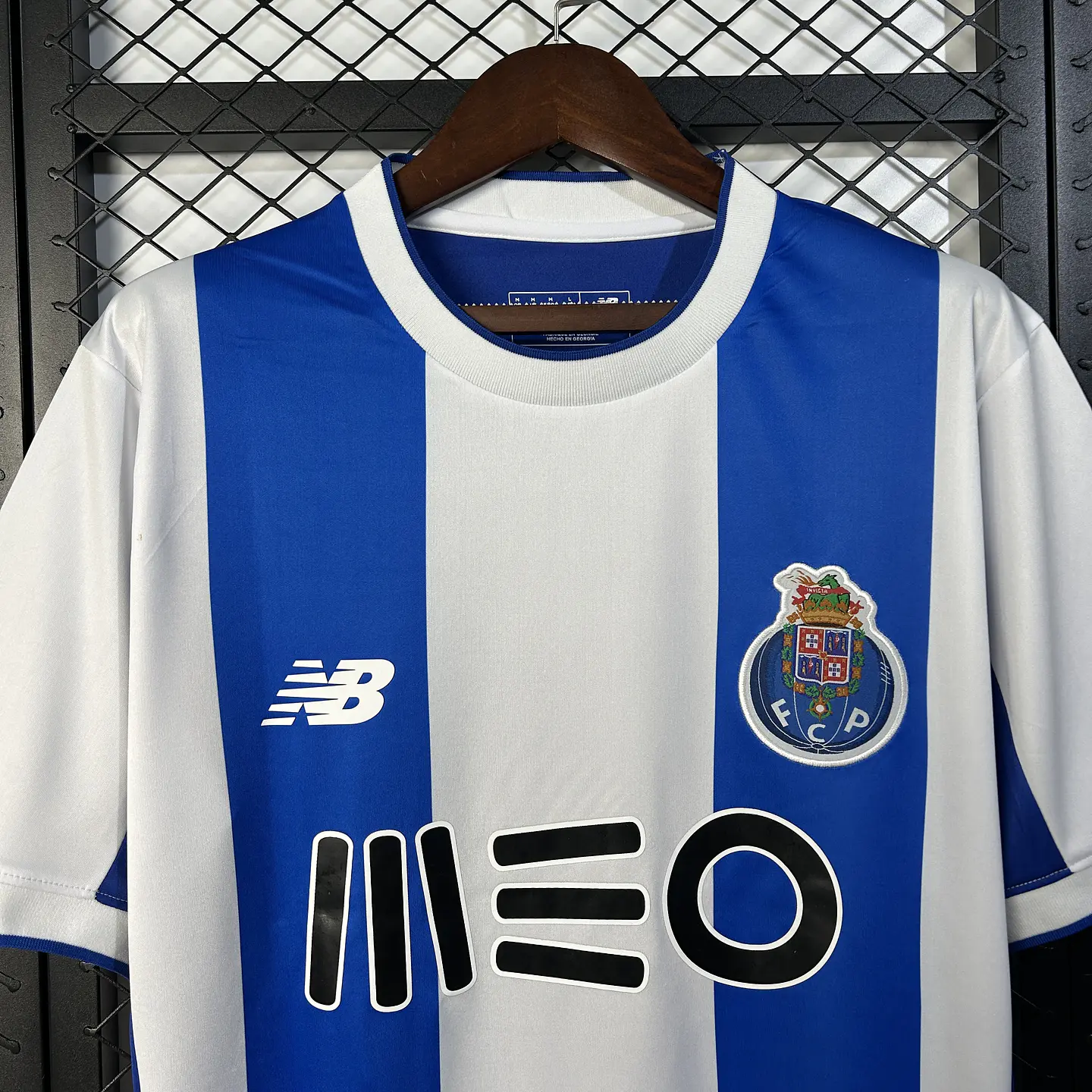 Retro FC Porto Principal 17/18 3