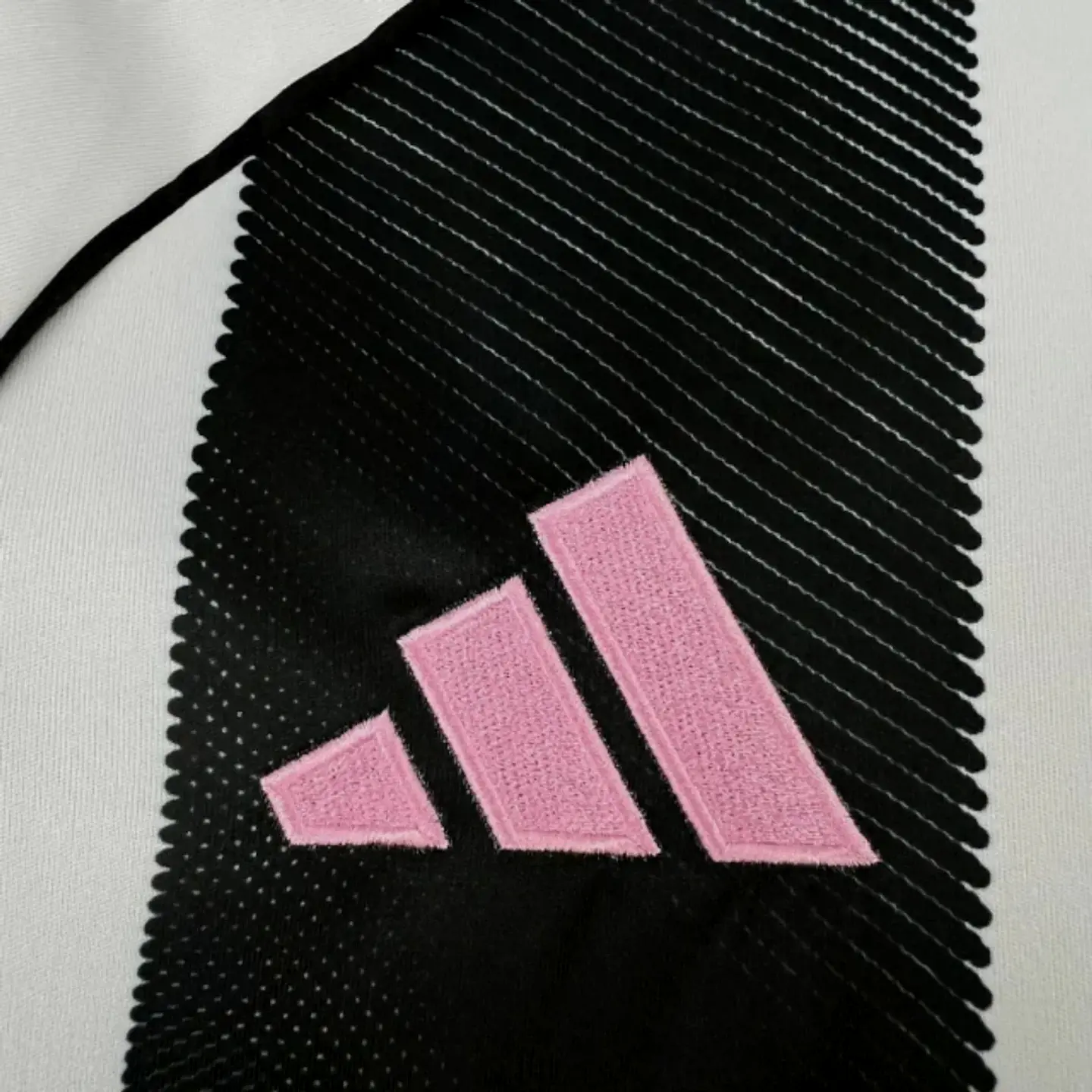 JUVENTUS PRINCIPAL 25/26 4