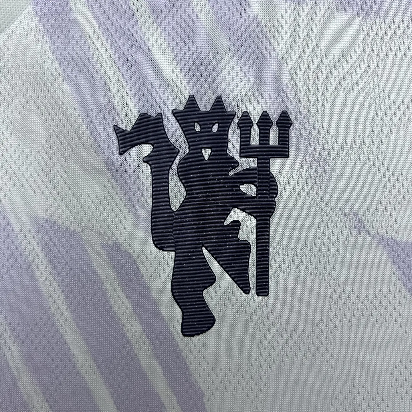 MANCHESTER UNITED SEGUNDO 25/26 4