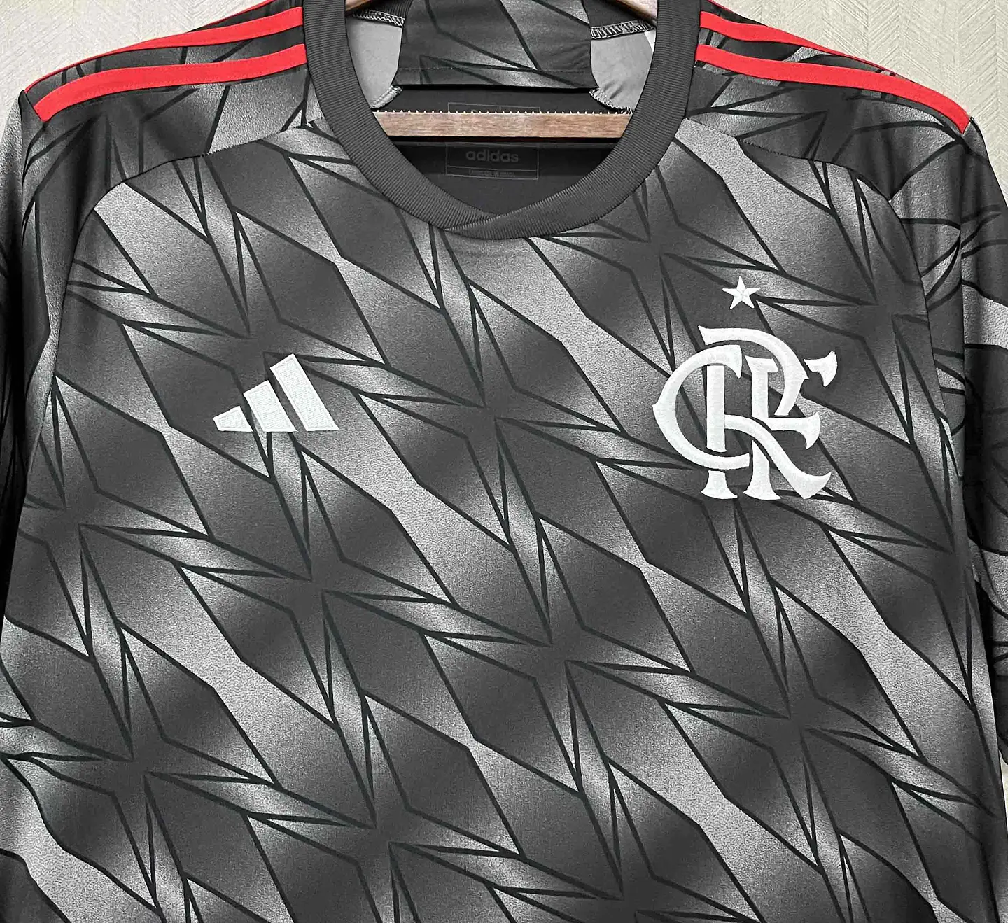 FLAMENGO TERCEIRO EQUIPAMENTO 24/25 3