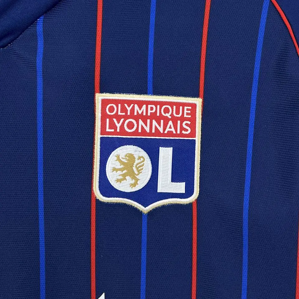 LYON SEGUNDO EQUIPAMENTO 25/26 4