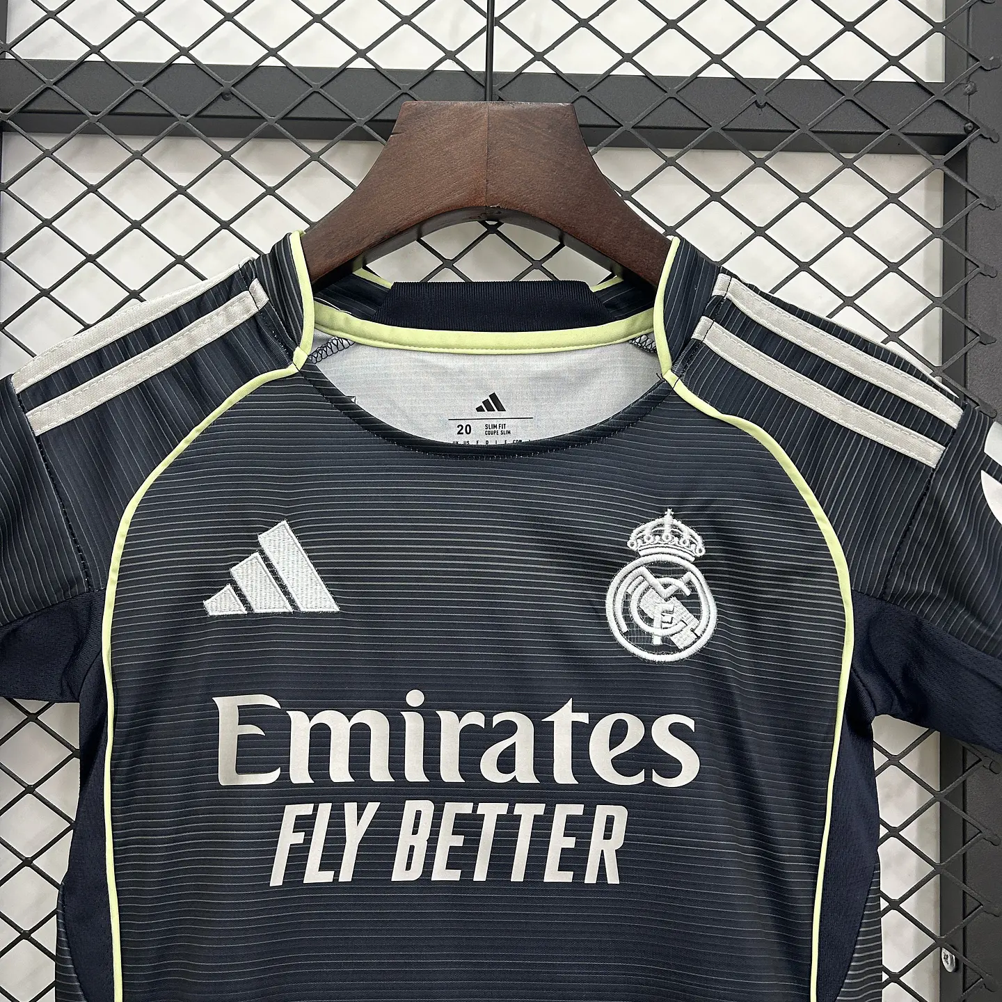 Kit de Criança - Real Madrid Principal 25/26 3