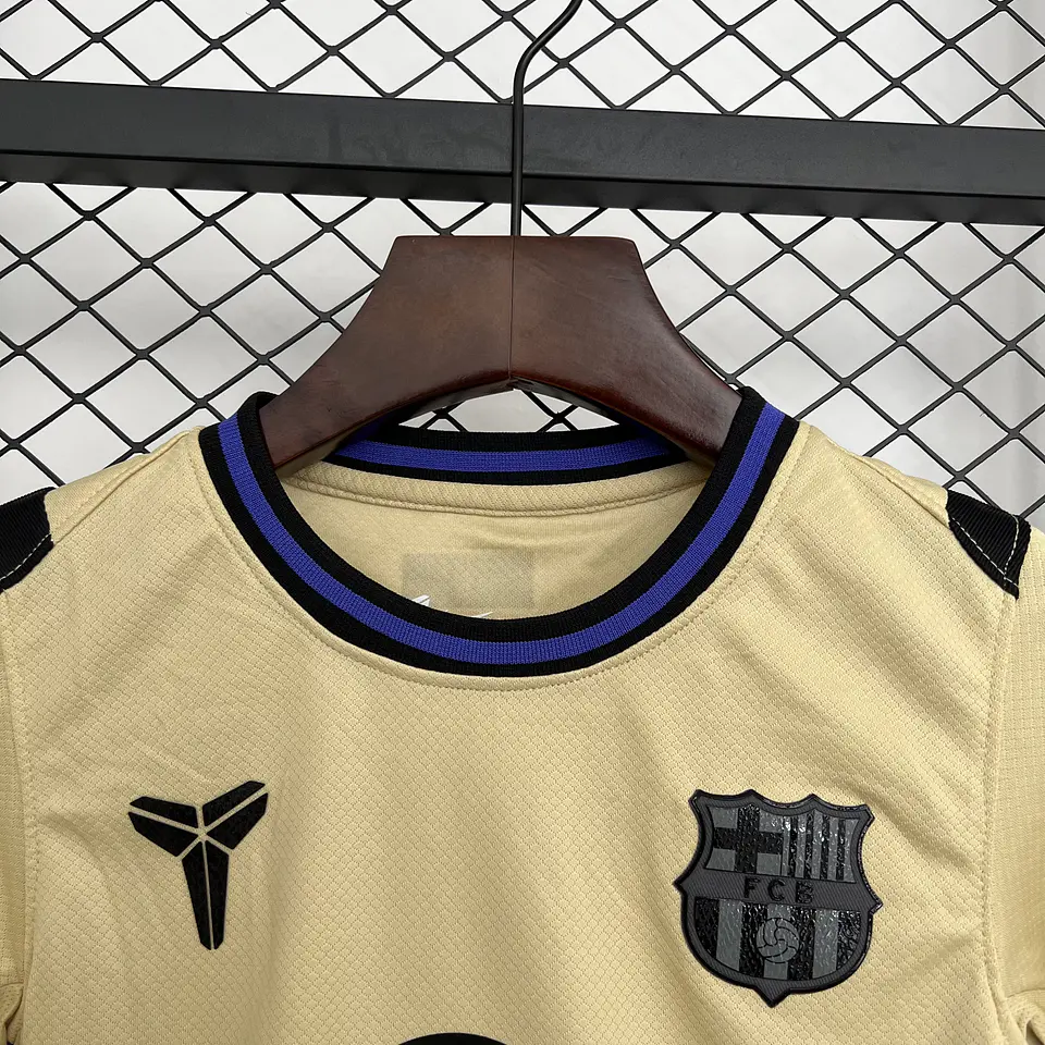 Kit de Criança - Barcelona Alternativo 25/26 3