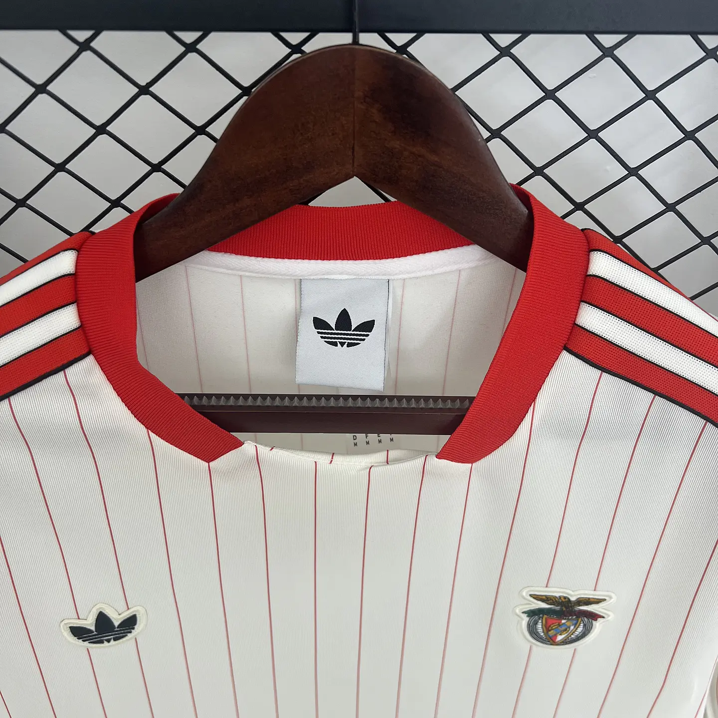 Benfica Retro Special Edition 25/26 3