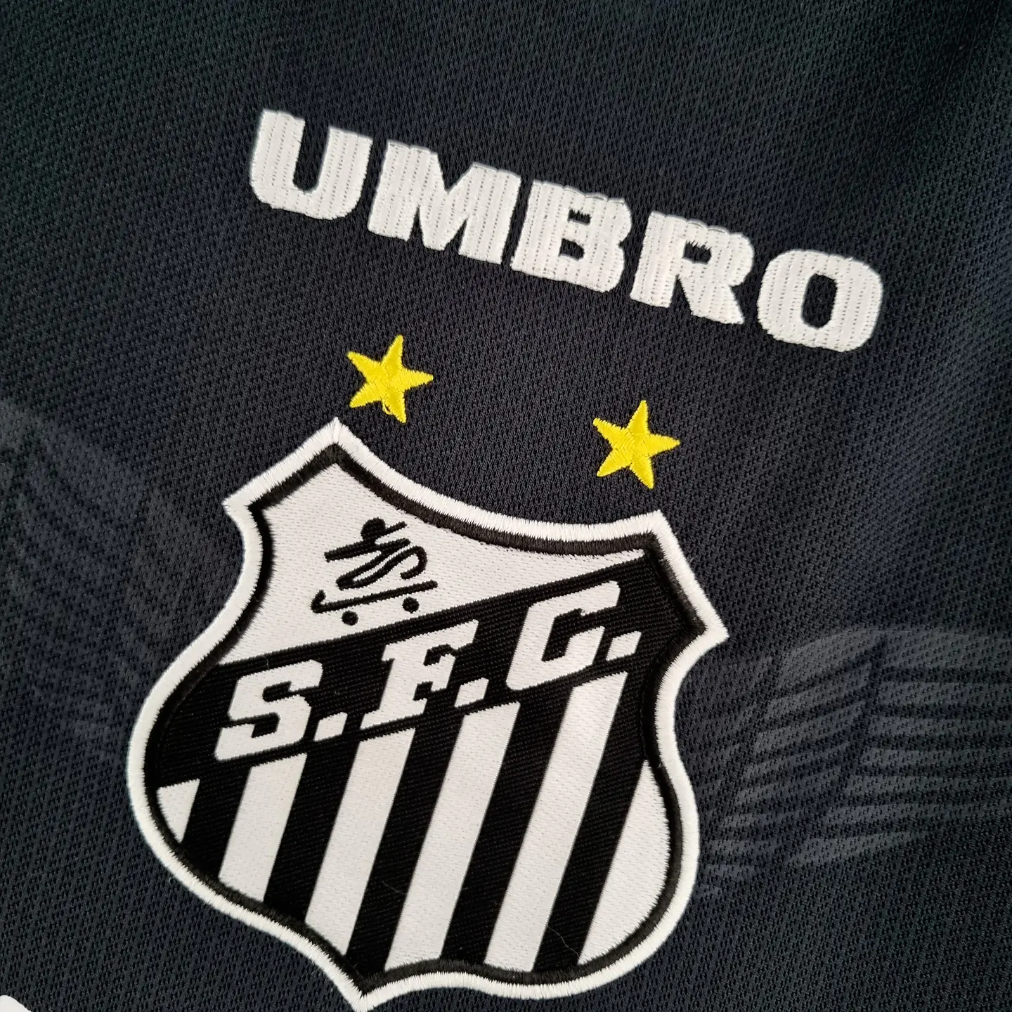 Santos Umbro “Days of Glory – Black” 5