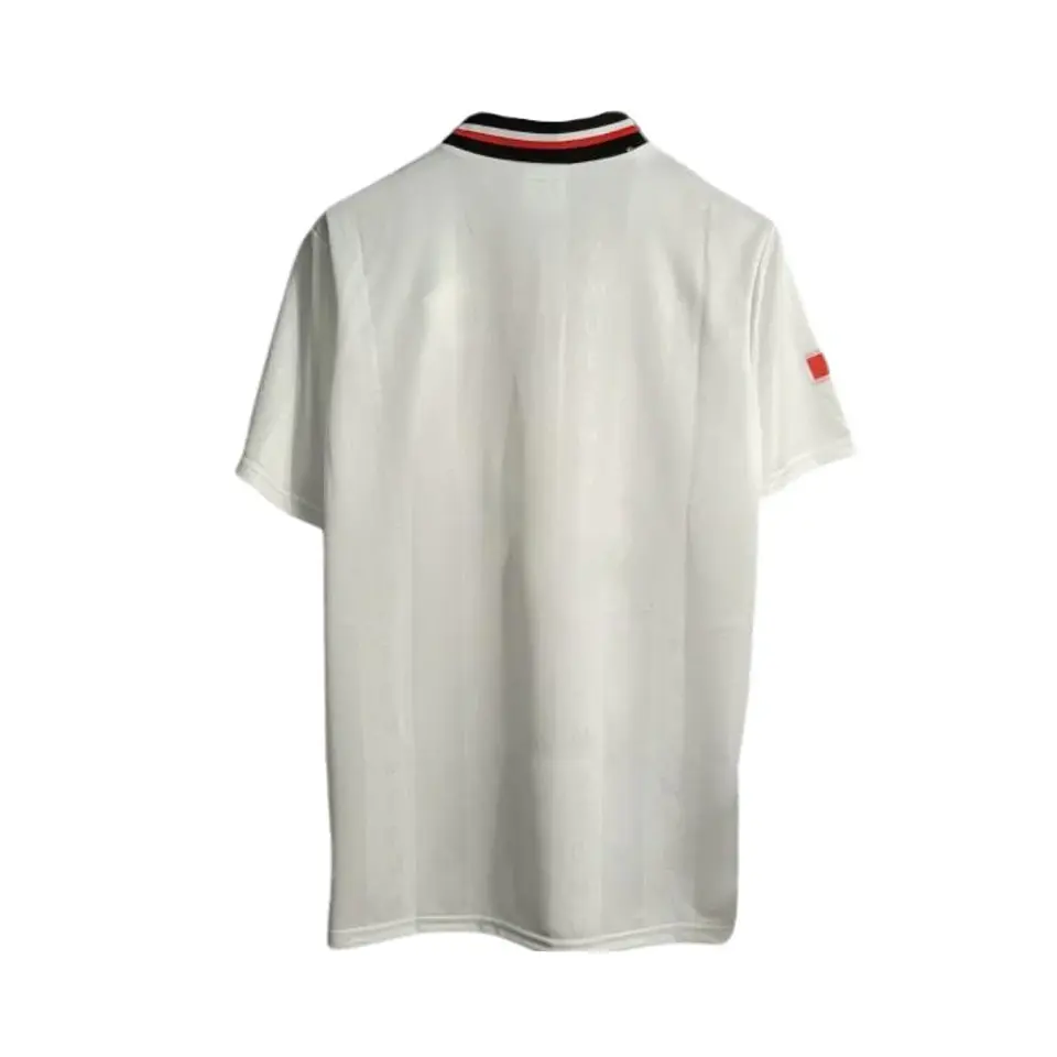 Manchester United Alternativa 97 98 2