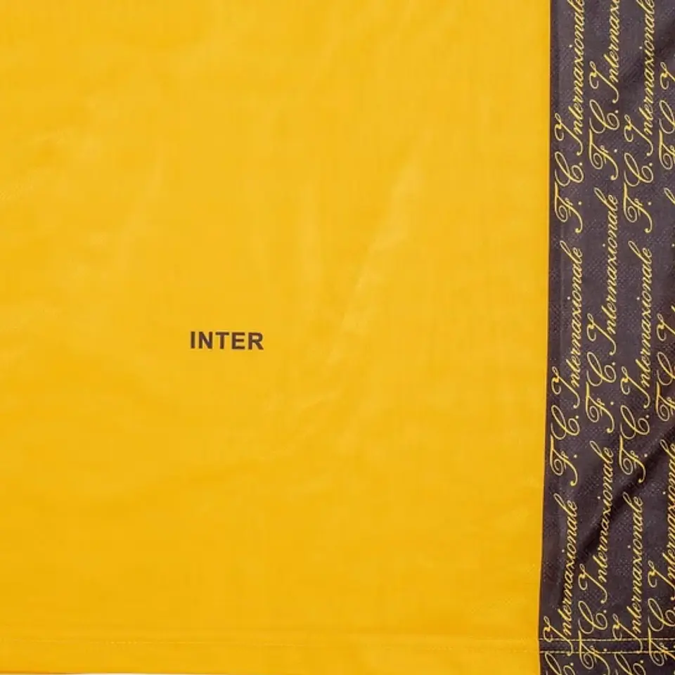 Inter Milan Terceira 96 97 4