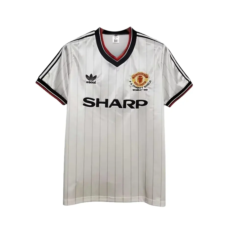 Manchester United Alternativa 83 84 1