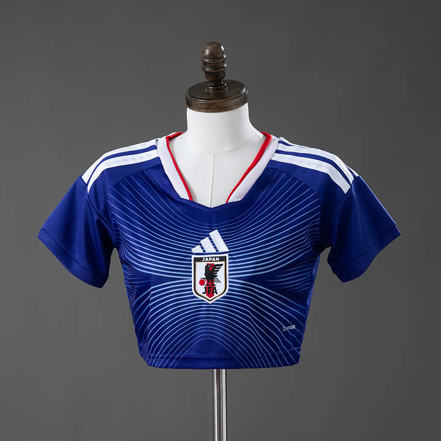 Japão Crop Top Principal Senhora 2026 1