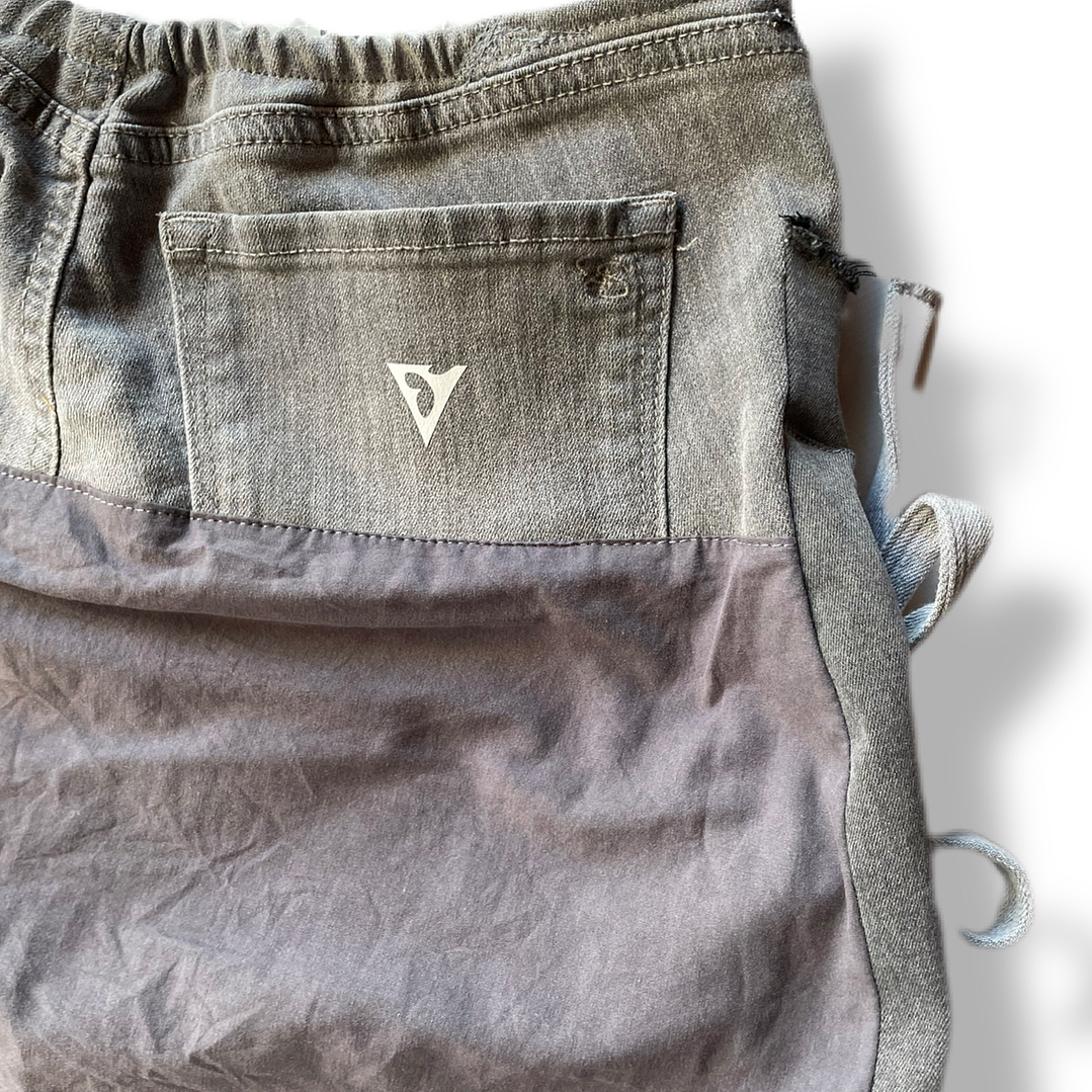 Conjunto grey size M 4