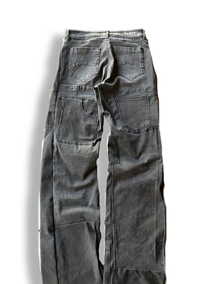Pant negro patch