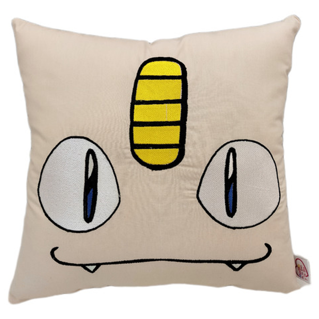Cojín Bordado Gato Amuleto | Meowth 1