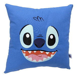 Cojín Bordado El Alienígena Más Adorable Y Travieso.