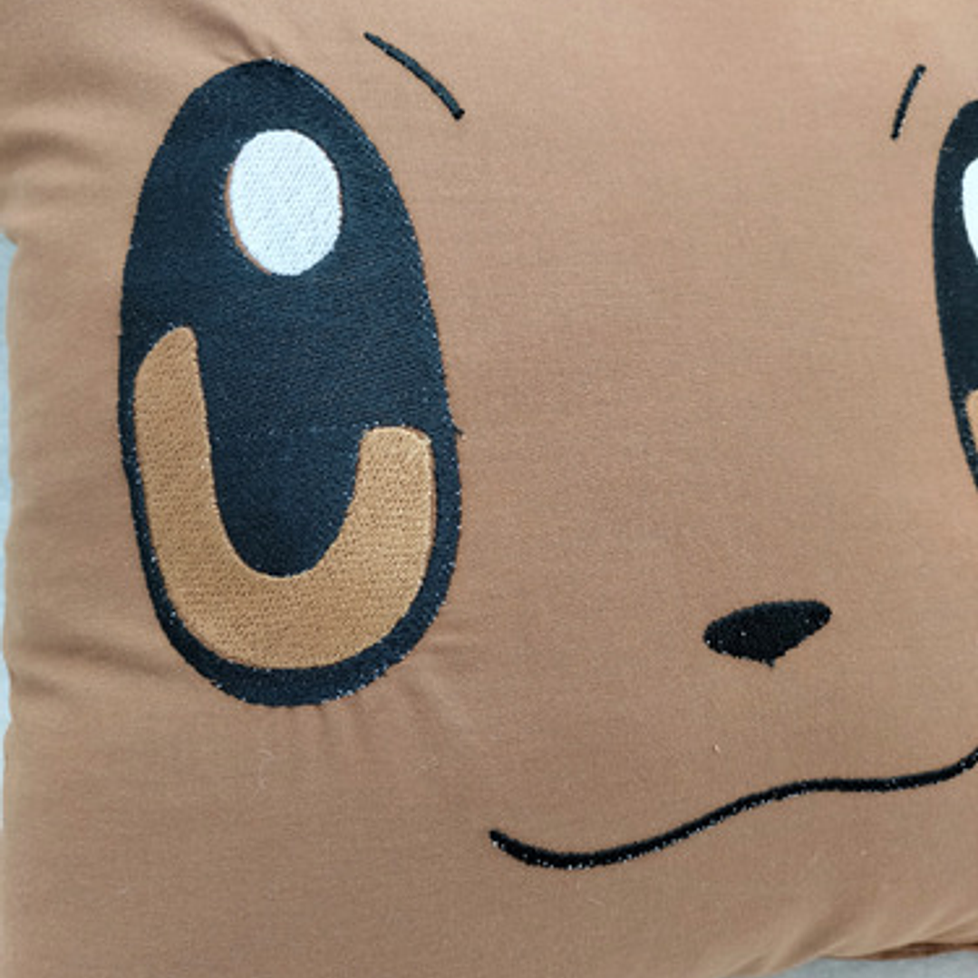 Cojín Bordado Zorro Evolutivo | Eevee 2