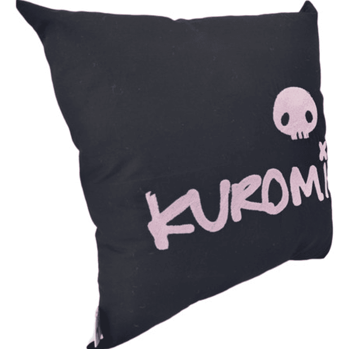 Cojín Bordado Conejita Rebelde | Kuromi 4