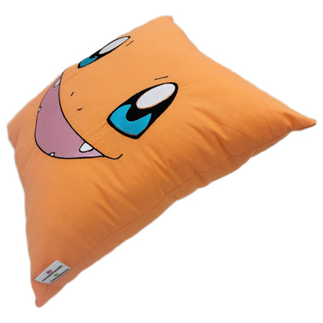 Cojín Bordado Lagarto de fuego | Charmander 3