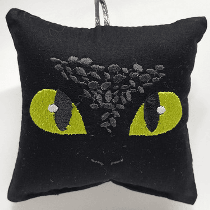 Llavero Mini-cojín Bordado: Chimuelo | Entrenar A Tu Dragón 1