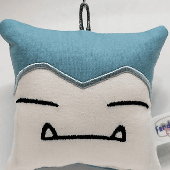 Llavero Mini-cojín Bordado: Snorlax | Pokémon 1