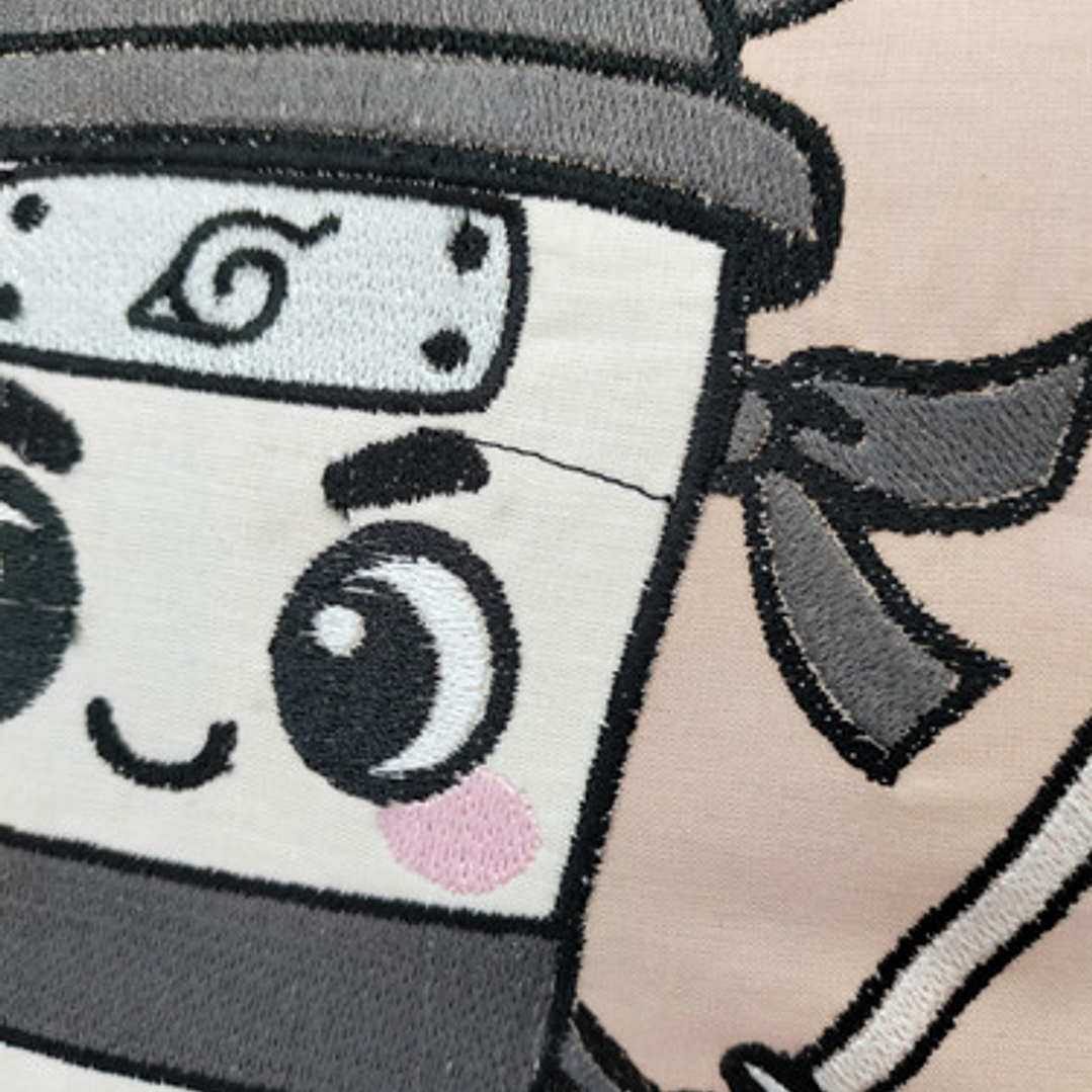 Cojín Bordado: Cappuccino Assassino Kawaii | Brainrot 2