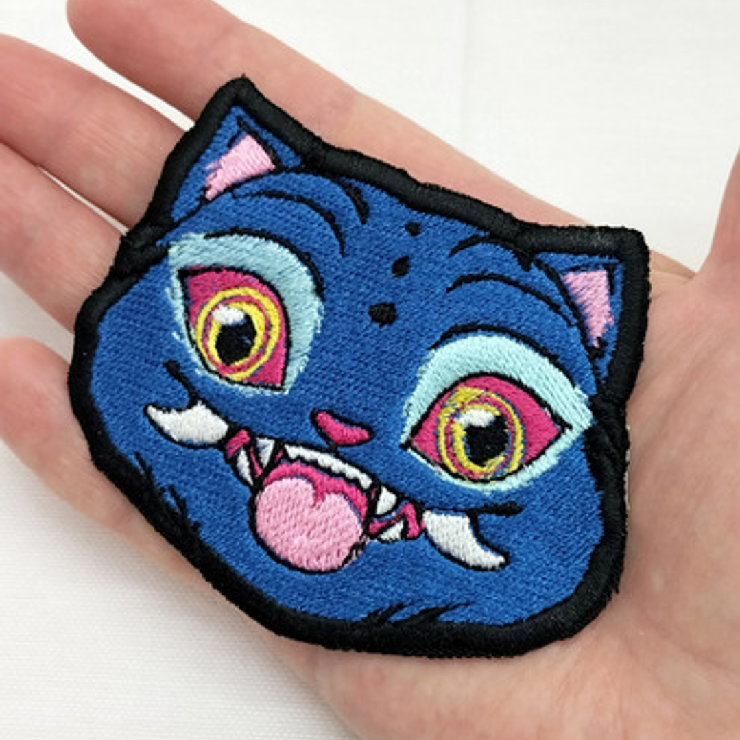 Parche Bordado Gato Demonio Azul Termoadhesivo Ropa 4