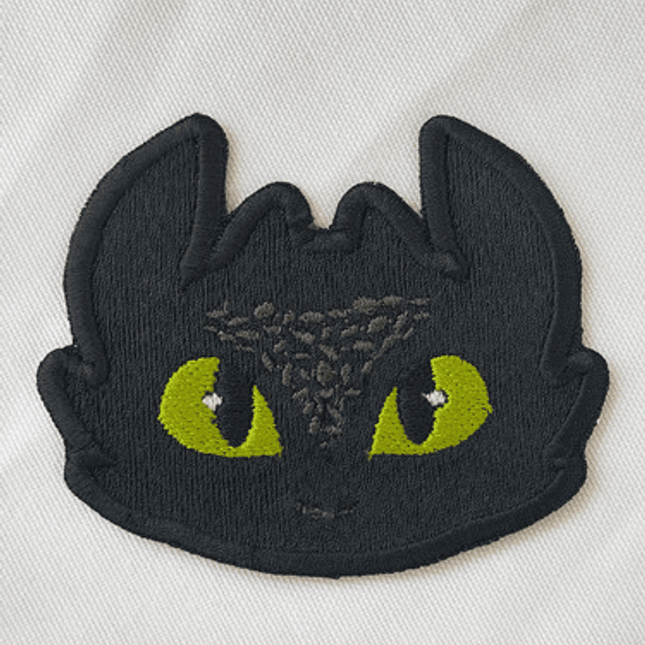 Parche Bordado Chimuelo Furia Nocturna | Termoadhesivo 2