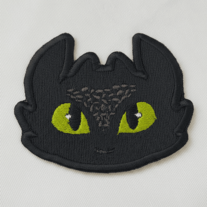 Parche Bordado Chimuelo Furia Nocturna | Termoadhesivo 6