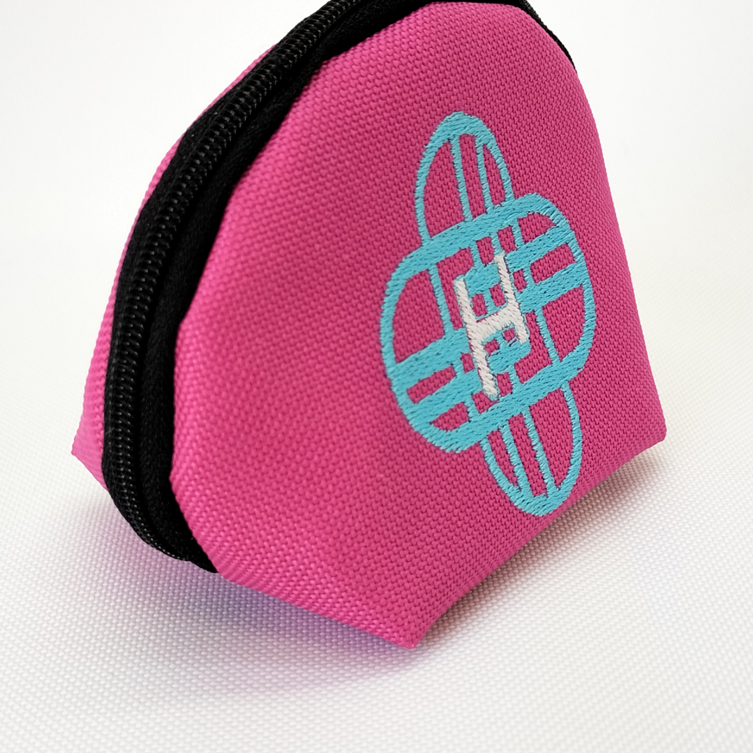 Monedero Bordado K-pop Cazadoras Logo Huntrix 17