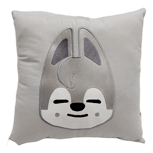 Cojín Bordado Stray Kids Bang Chan | Skzoo Wolf Chan