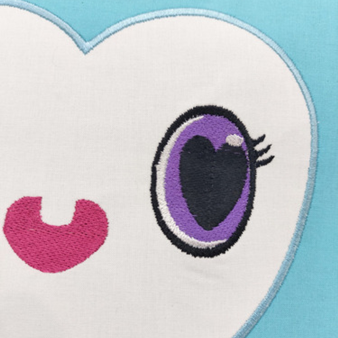 Cojín Bordado Twice Nayeon | Lovely Navely 3