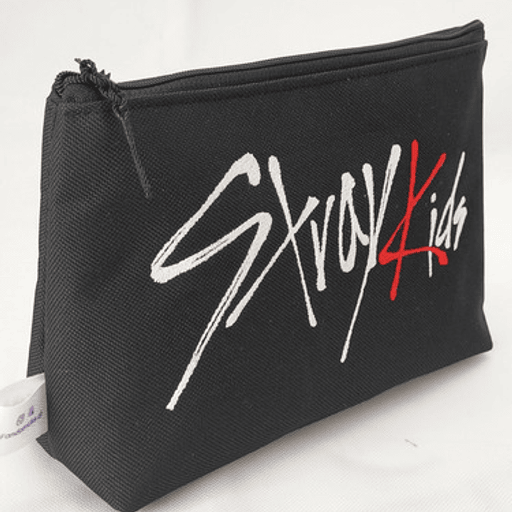 Estuche Bordado Skzoo - Bbokari Negro 3