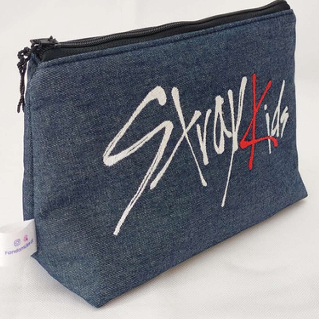 Estuche Bordado Skzoo - Bbokari 3