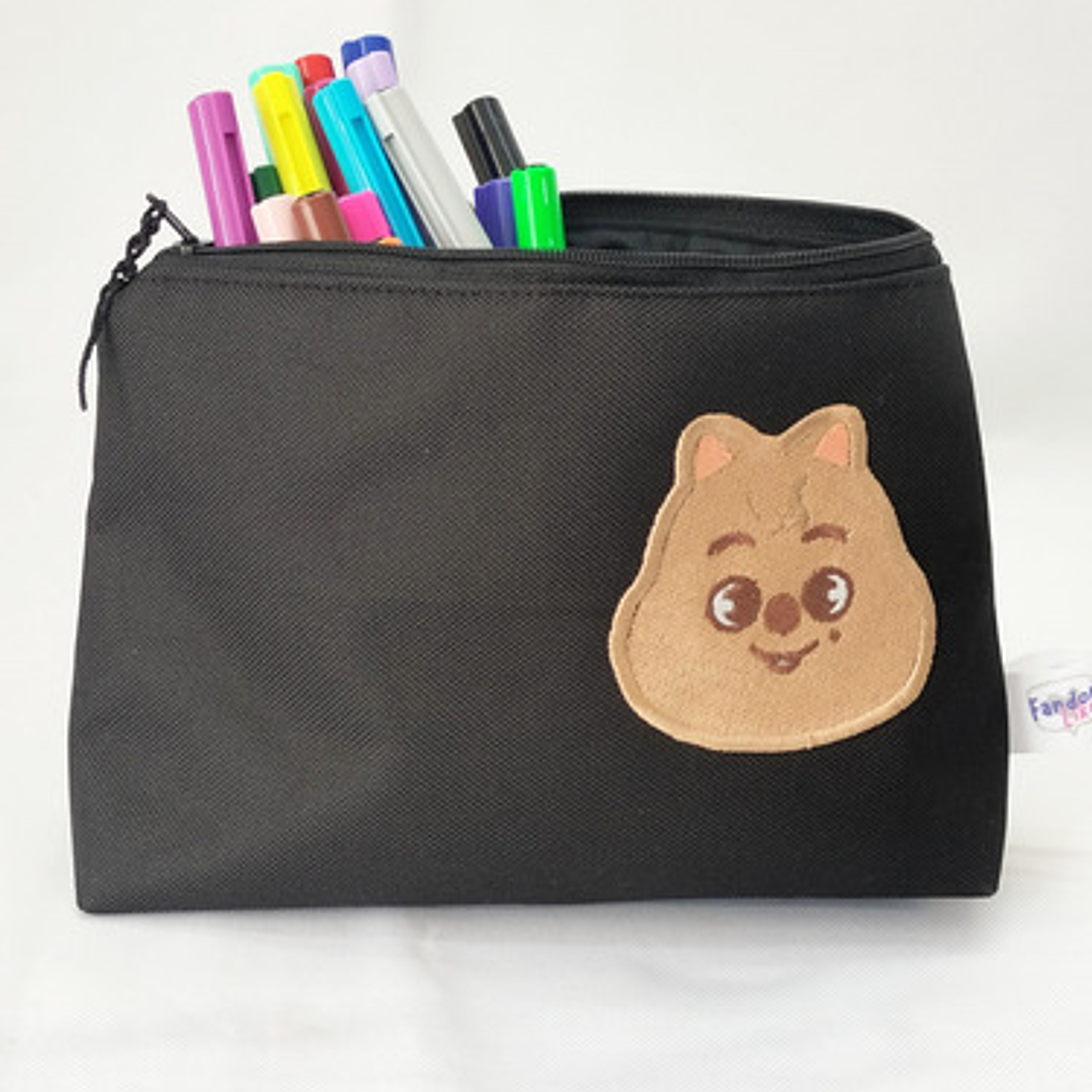 Estuche Bordado Skzoo - Han Quokka 3