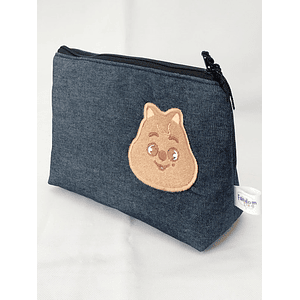 Estuche Bordado Skzoo - Han Quokka